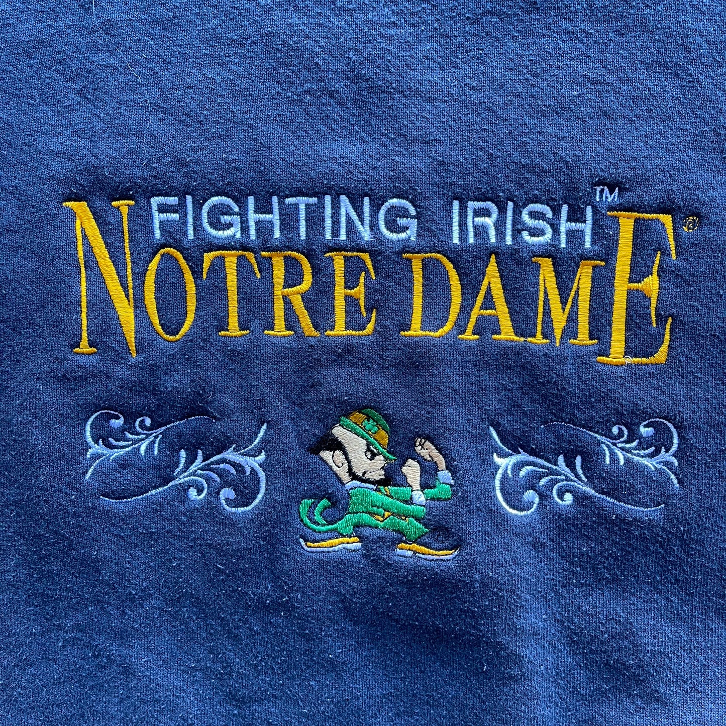 (L) 90s Notre Dame Fighting Irish Embroidered Crewneck