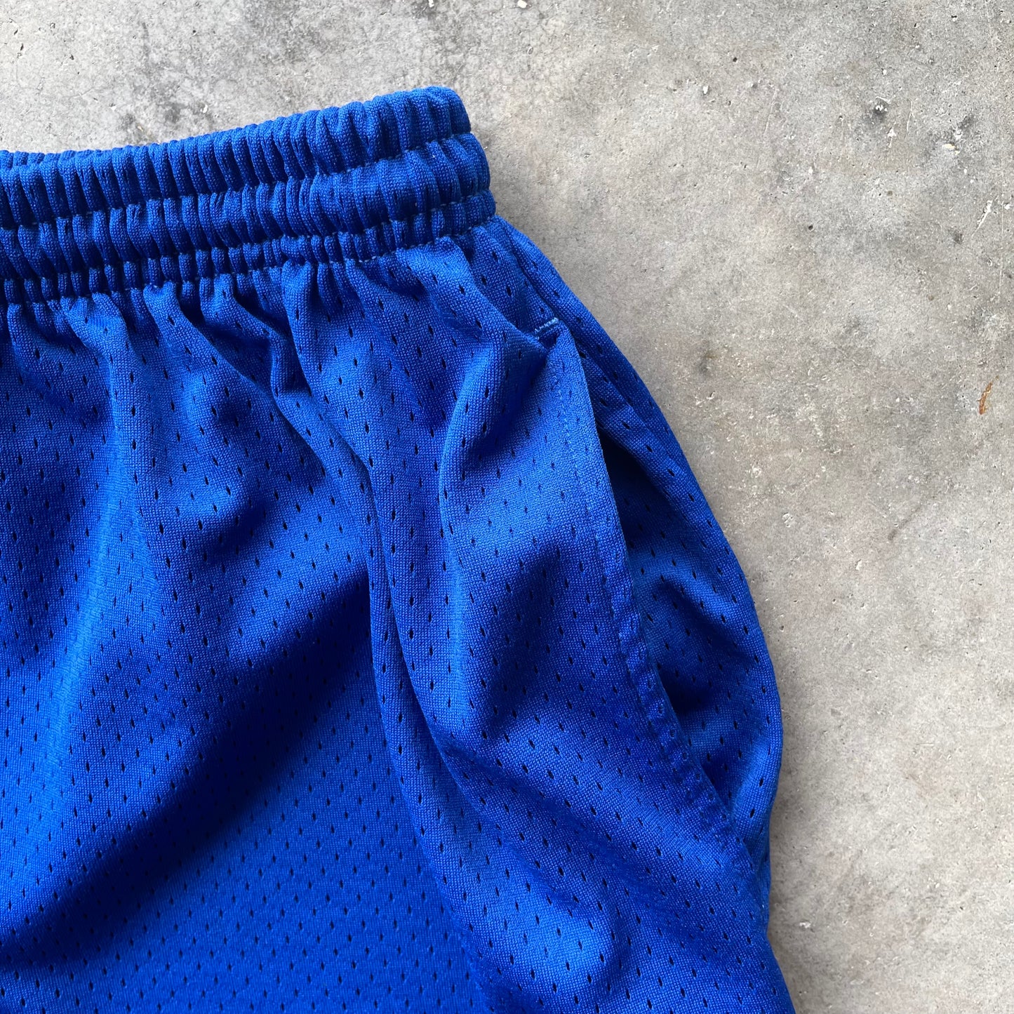 (M) 90s Nike Blue Mesh Shorts