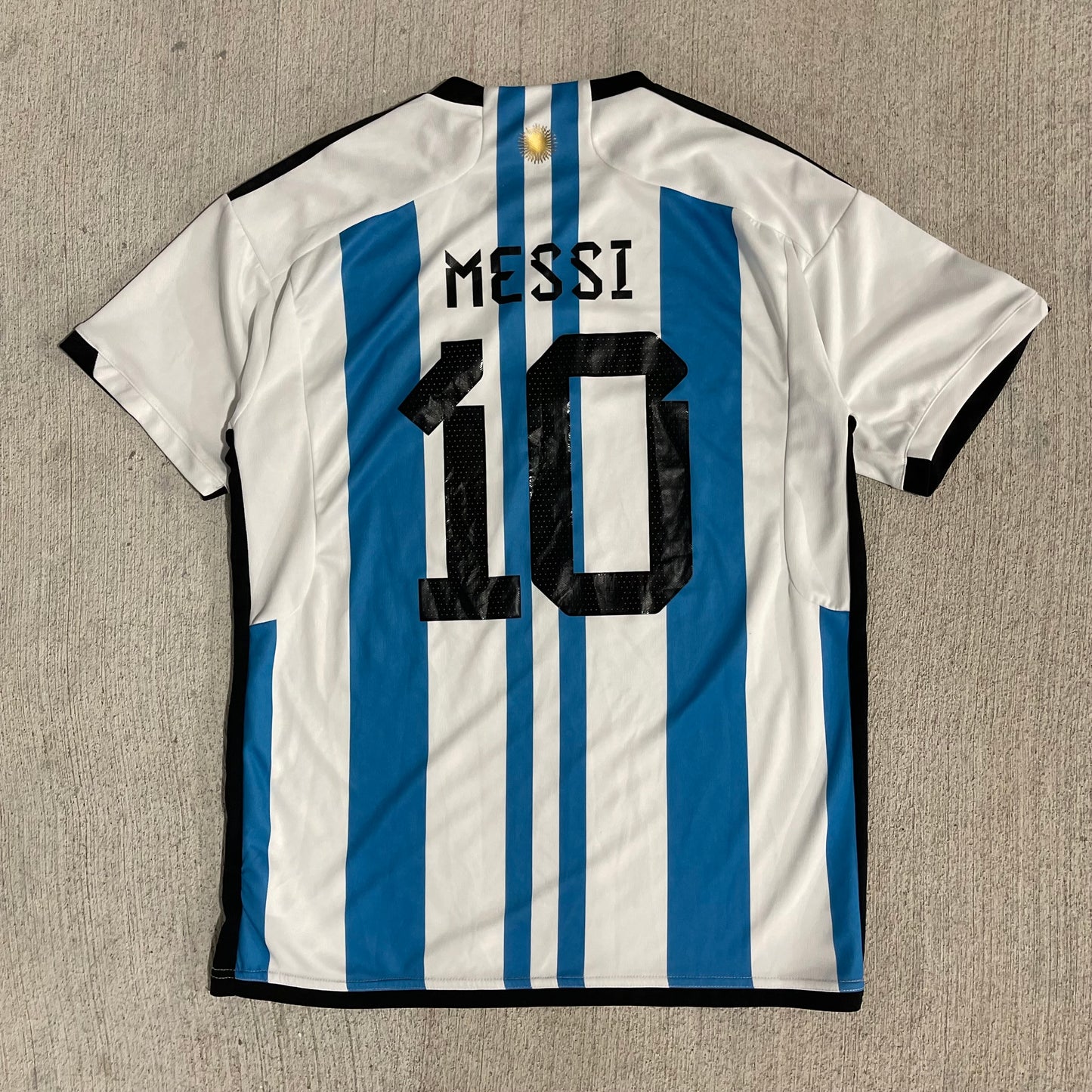 (L) 2022 FIFA Argentina 'Lionel Messi' Soccer Jersey
