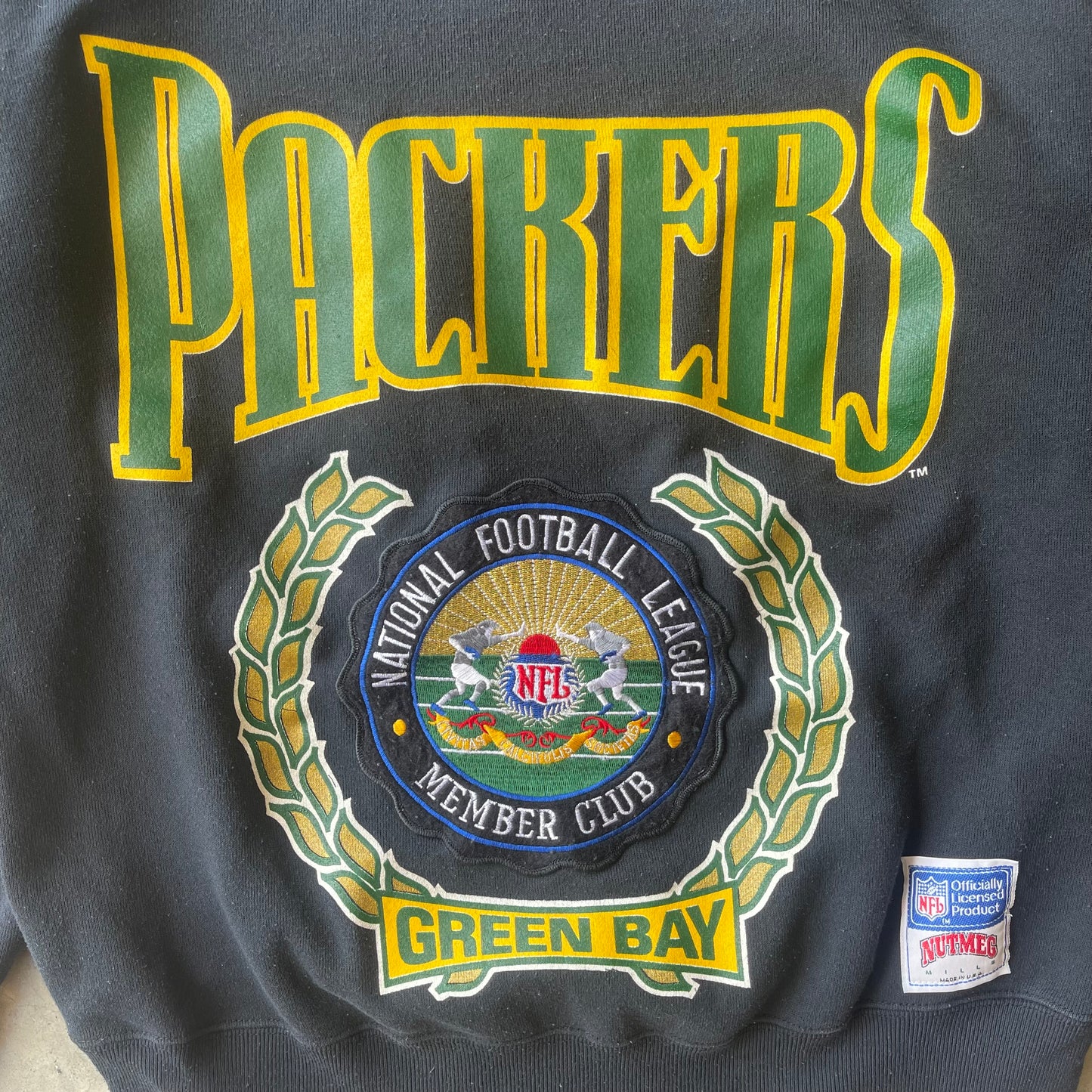 (M/L) 90s NFL Green Bay Packers Nutmeg Crewneck