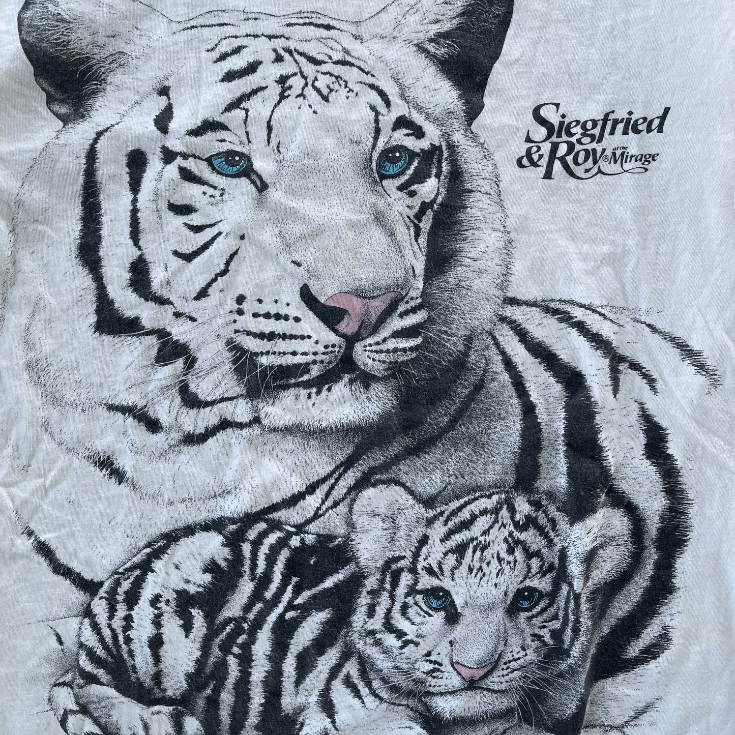 (XL) 90s White Tiger Tee