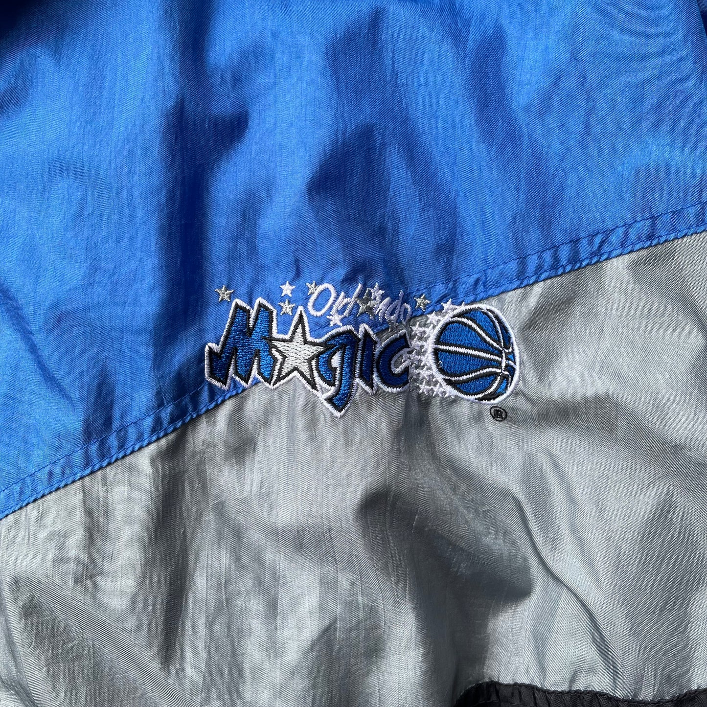 (2XL) 90s Orlando Magic Embroidered Windbreaker