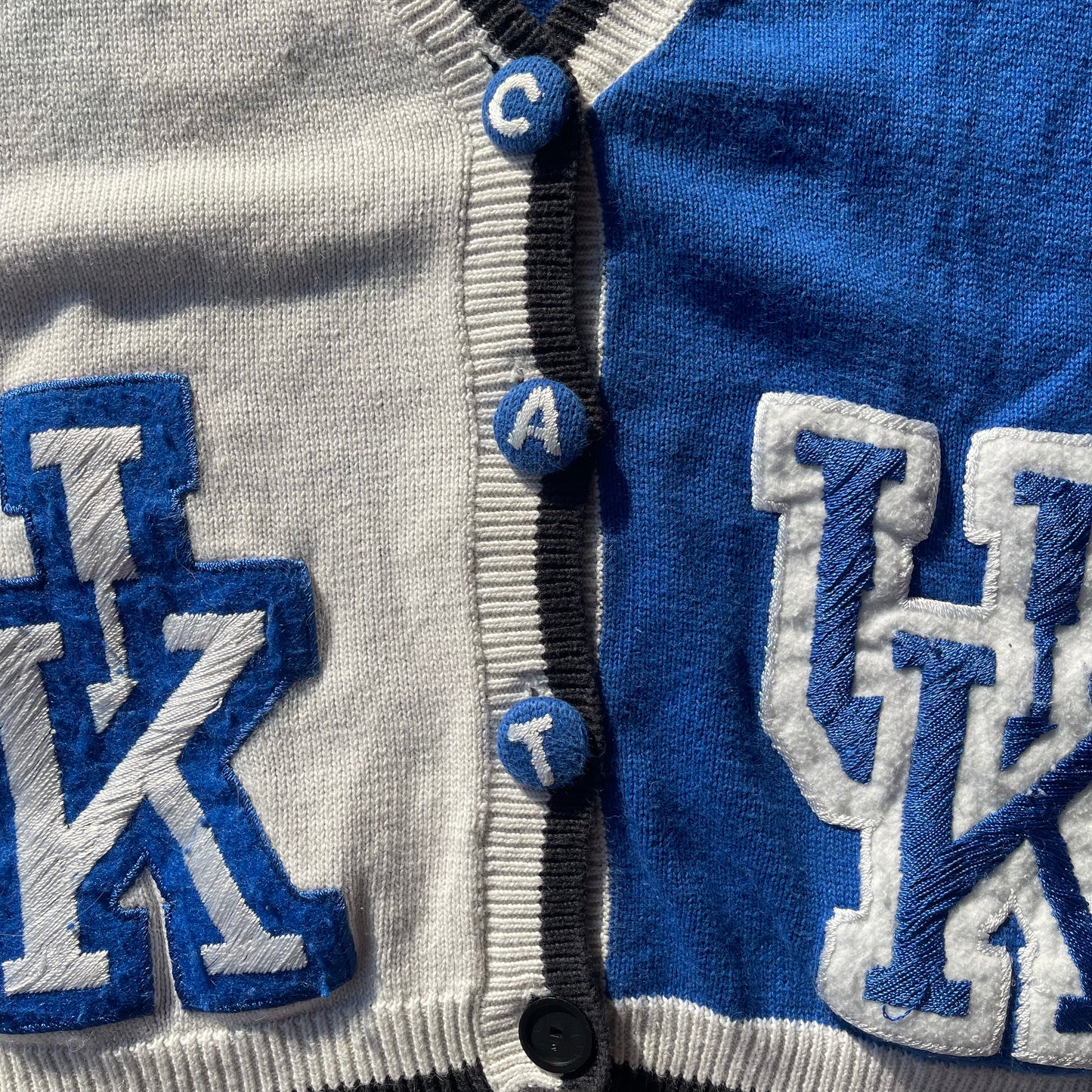 (M) 80s University of Kentucky Wildcats Knitted Sweater Vest