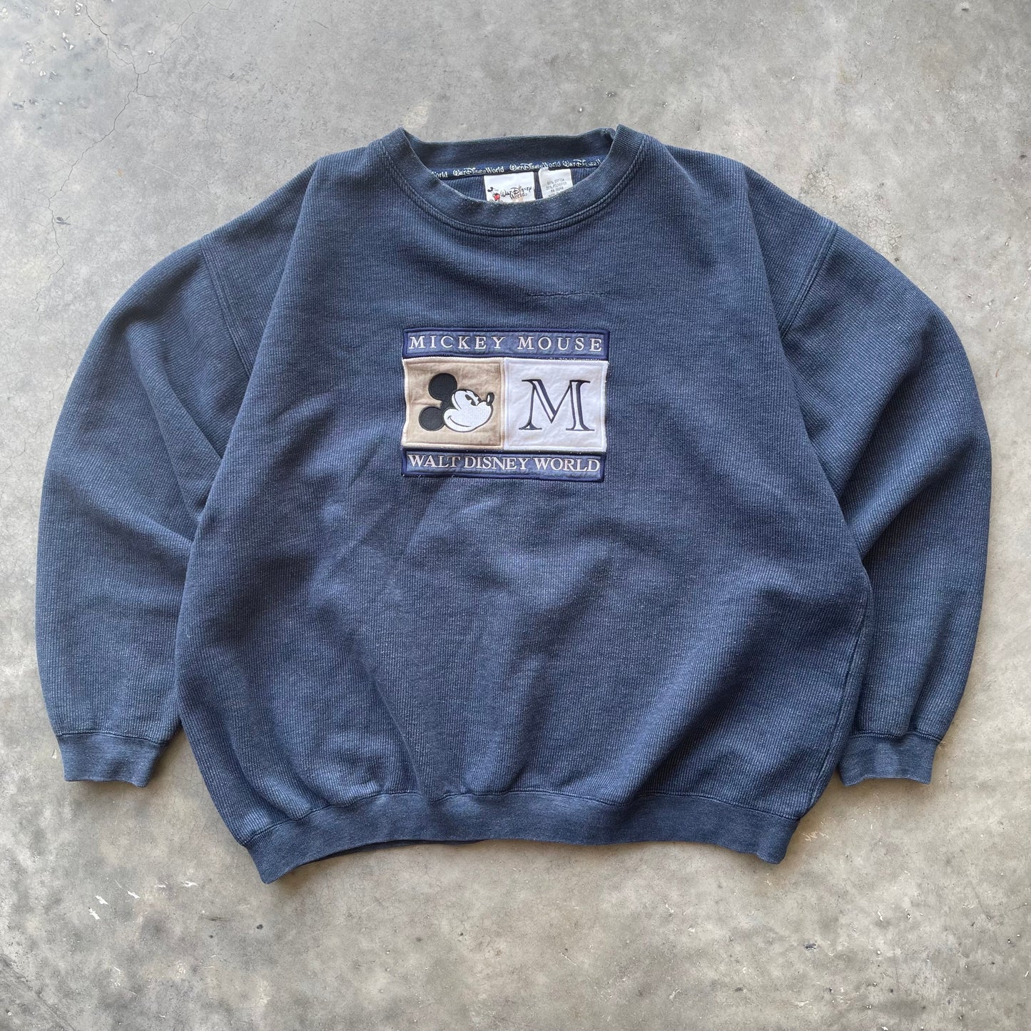 (L) Mickey Mouse Disney Embroidered Crewneck