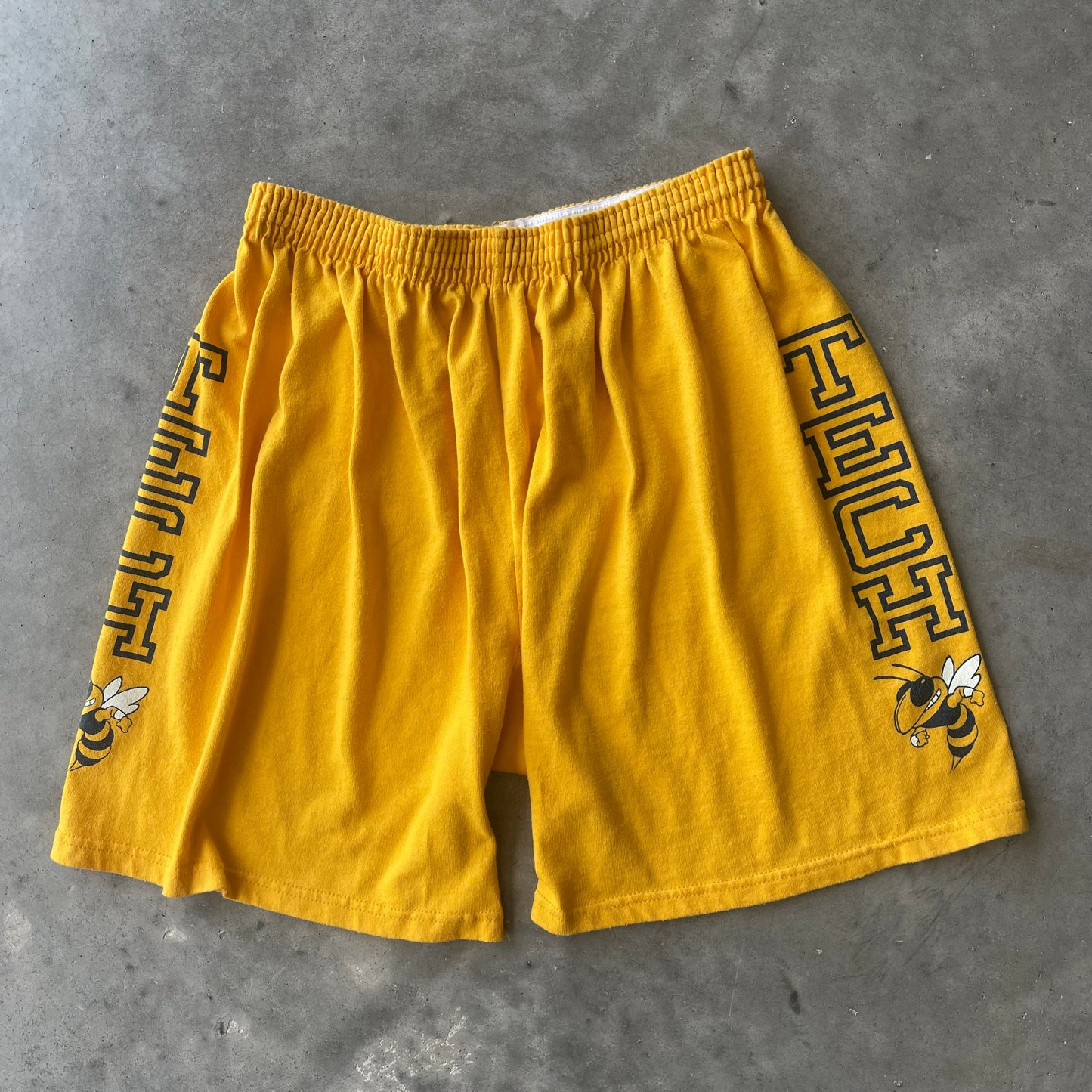 (M) 90s Georgia Tech Yellow Jackets Sweat Shorts