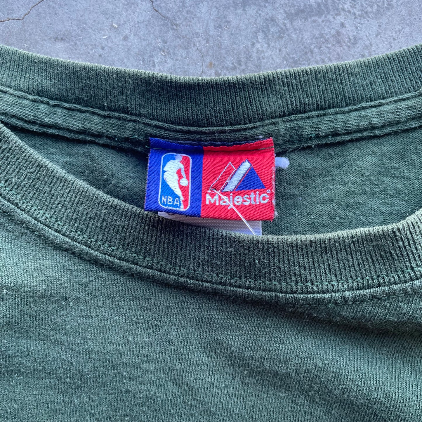 (M) Vintage Milwaukee Bucks "Jennings" Player Tee