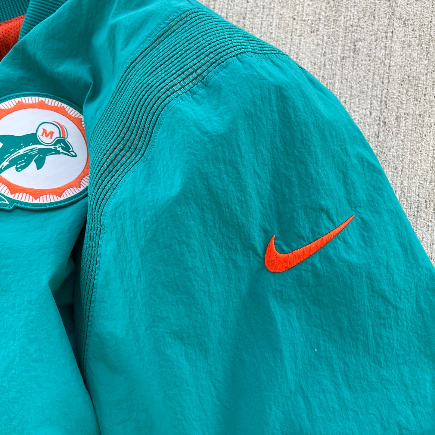 (XL/2XL) 00s Miami Dolphins Nike Pullover Jacket