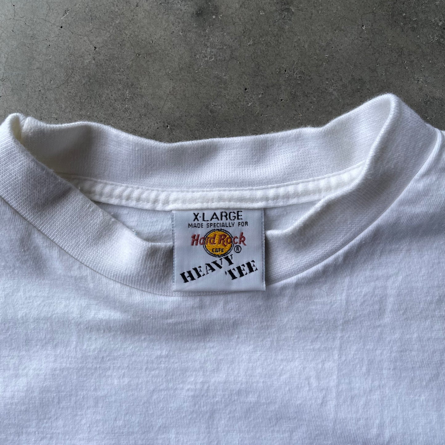 (XL) 90s Hard Rock Paris Graphic Tee