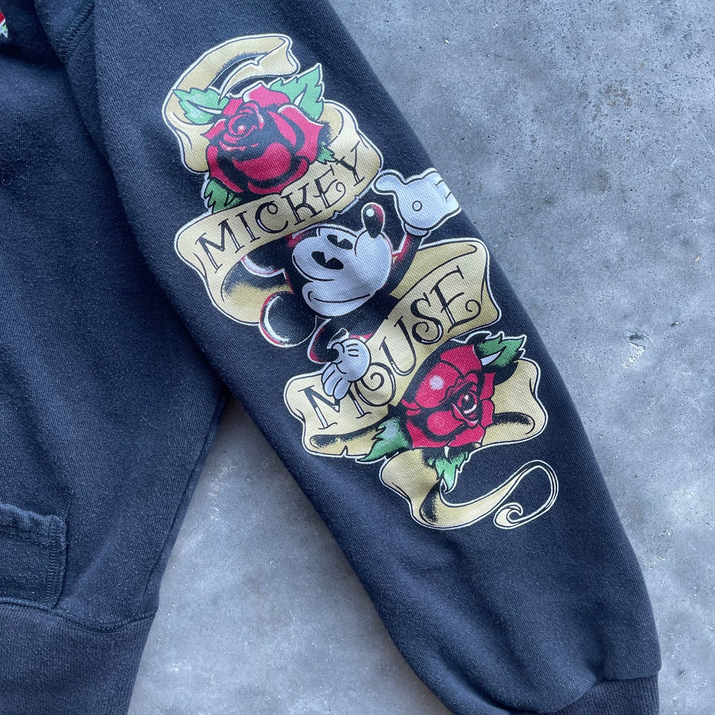 (S) Vintage Disney Mickey Mouse Roses Full Zip Hoodie