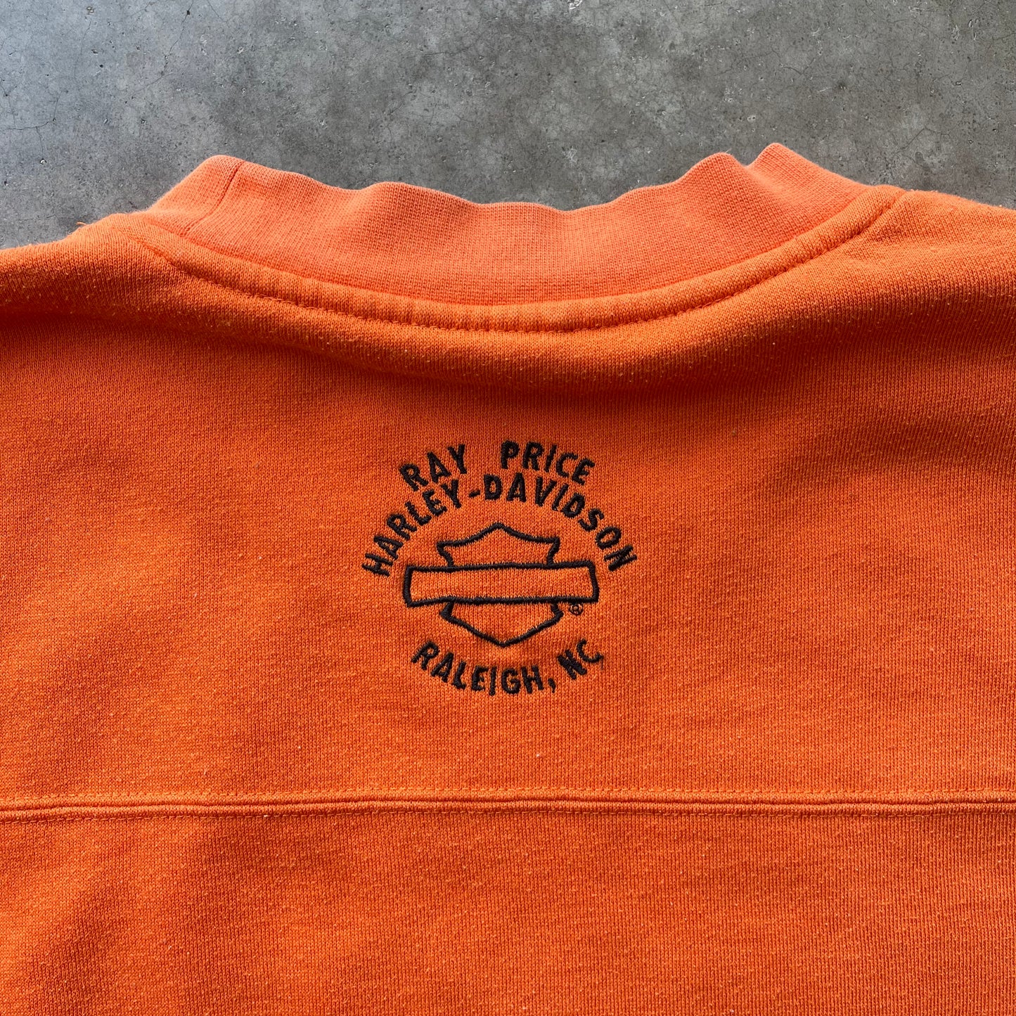 (XL/2XL) 00s Harley Davidson Embroidered Orange Crewneck