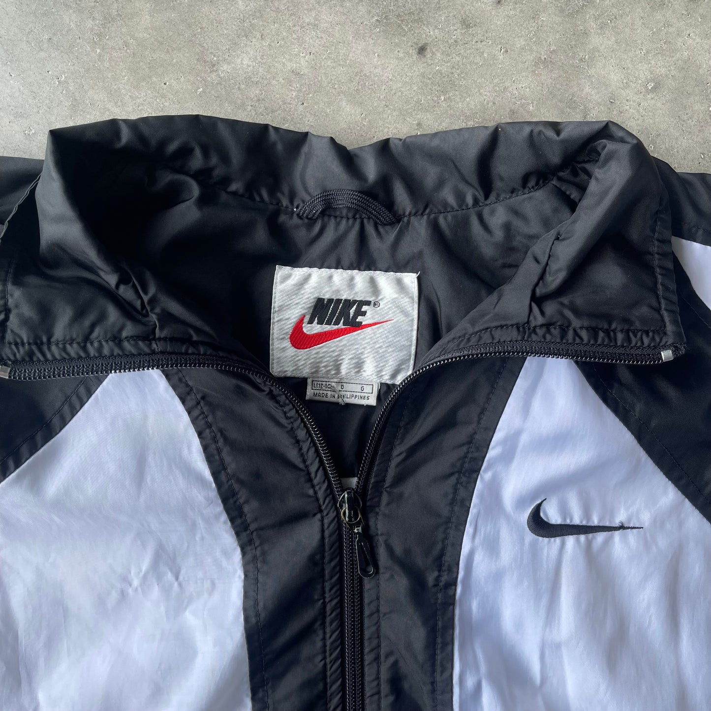 (M) 90s Nike Center Swoosh Windbreaker Jacket