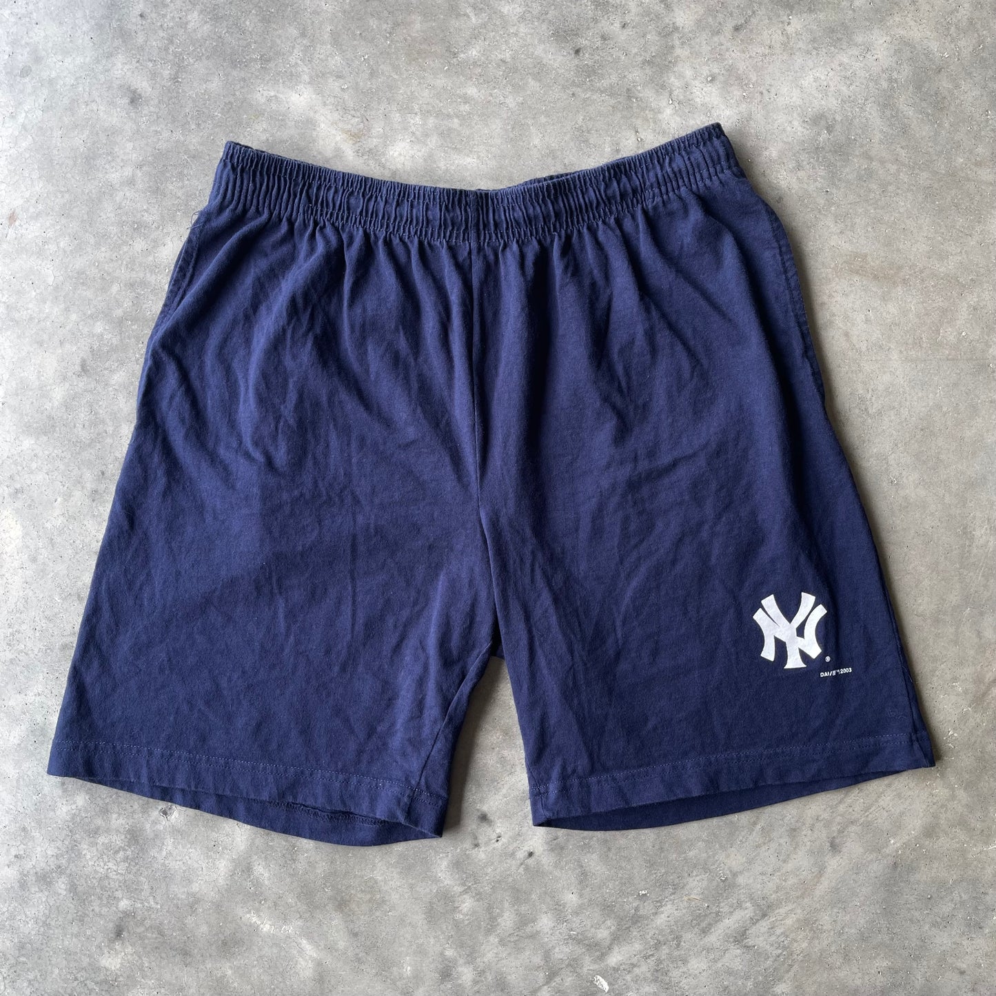 (L) '03 New York Yankees Cotton Shorts