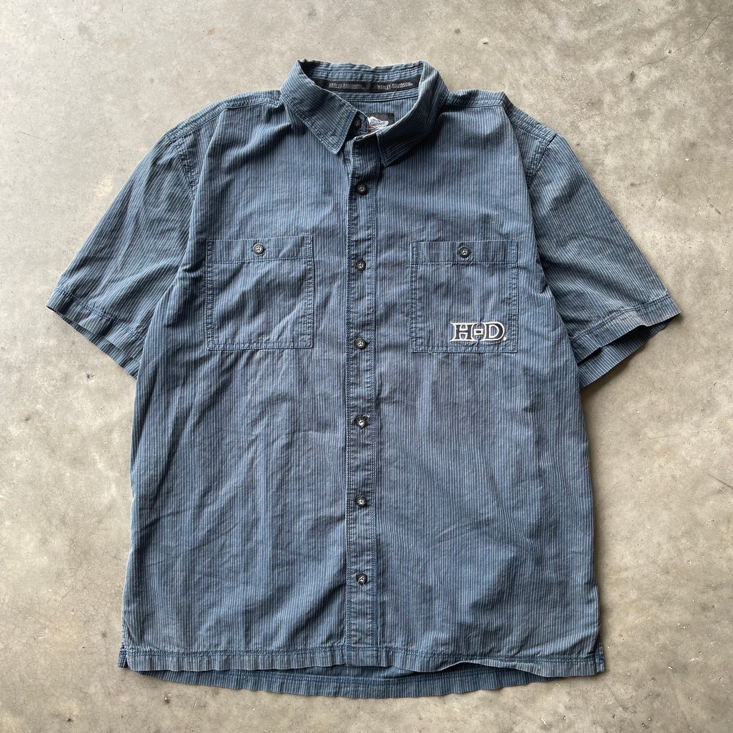 (XL) 00s Harley Davidson Button Up Embroidered Shirt