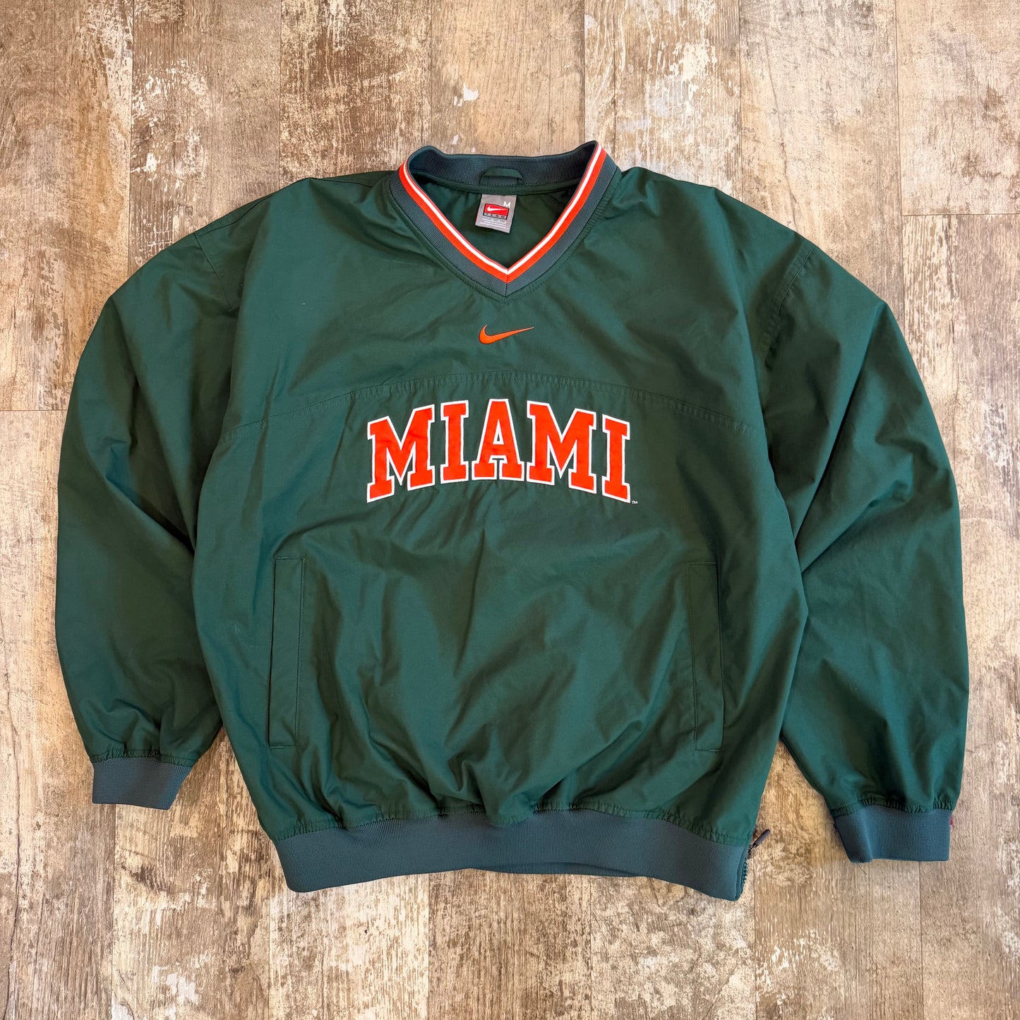 (M) Vintage 2000s Nike University of Miami Hurricanes Center Swoosh Pullover Windbreaker