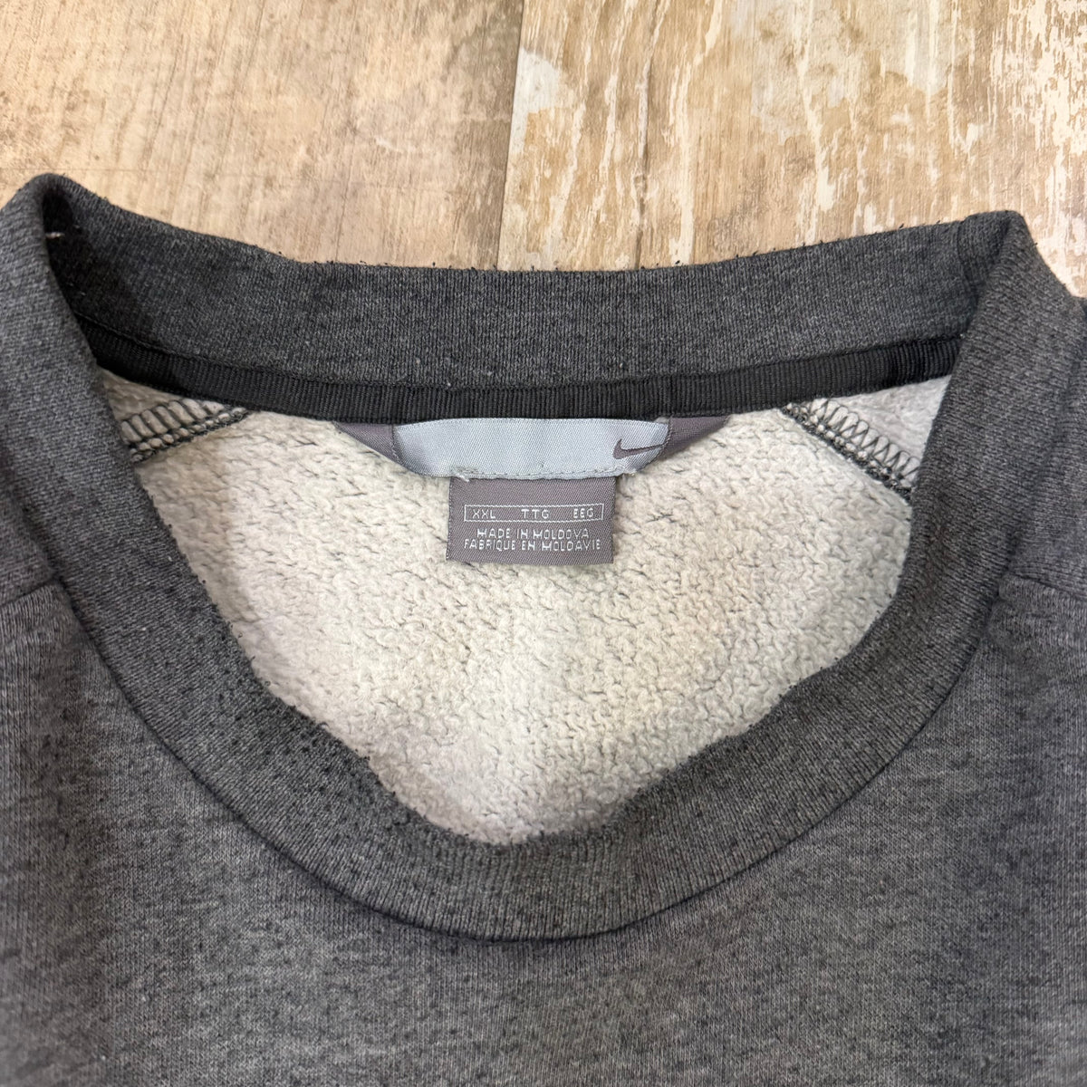 (XL) Vintage 2000s Nike Mini Swoosh Dark Grey Crewneck