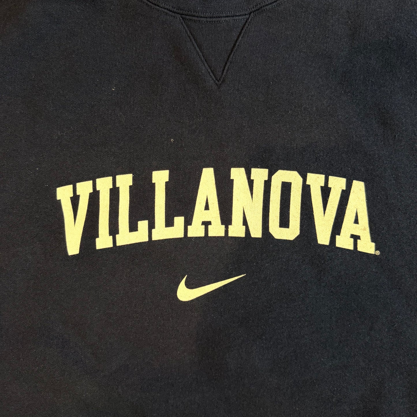 (2XL) Vintage 90s Nike Villanova Center Swoosh Crewneck