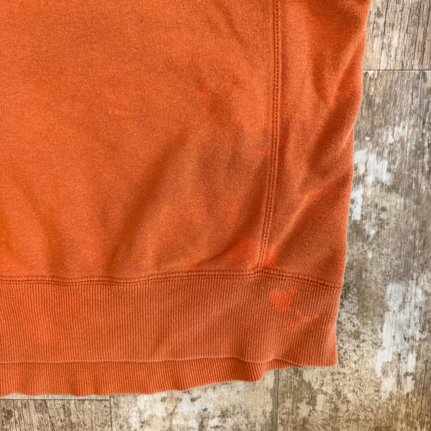 (M) Vintage 2000s Nike Texas Longhorns Center Swoosh Crewneck