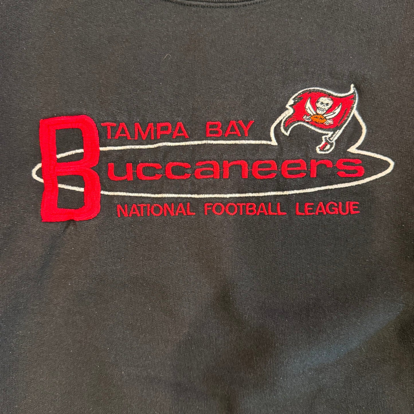 (M) Vintage 90s Tampa Bay Buccaneers Crewneck