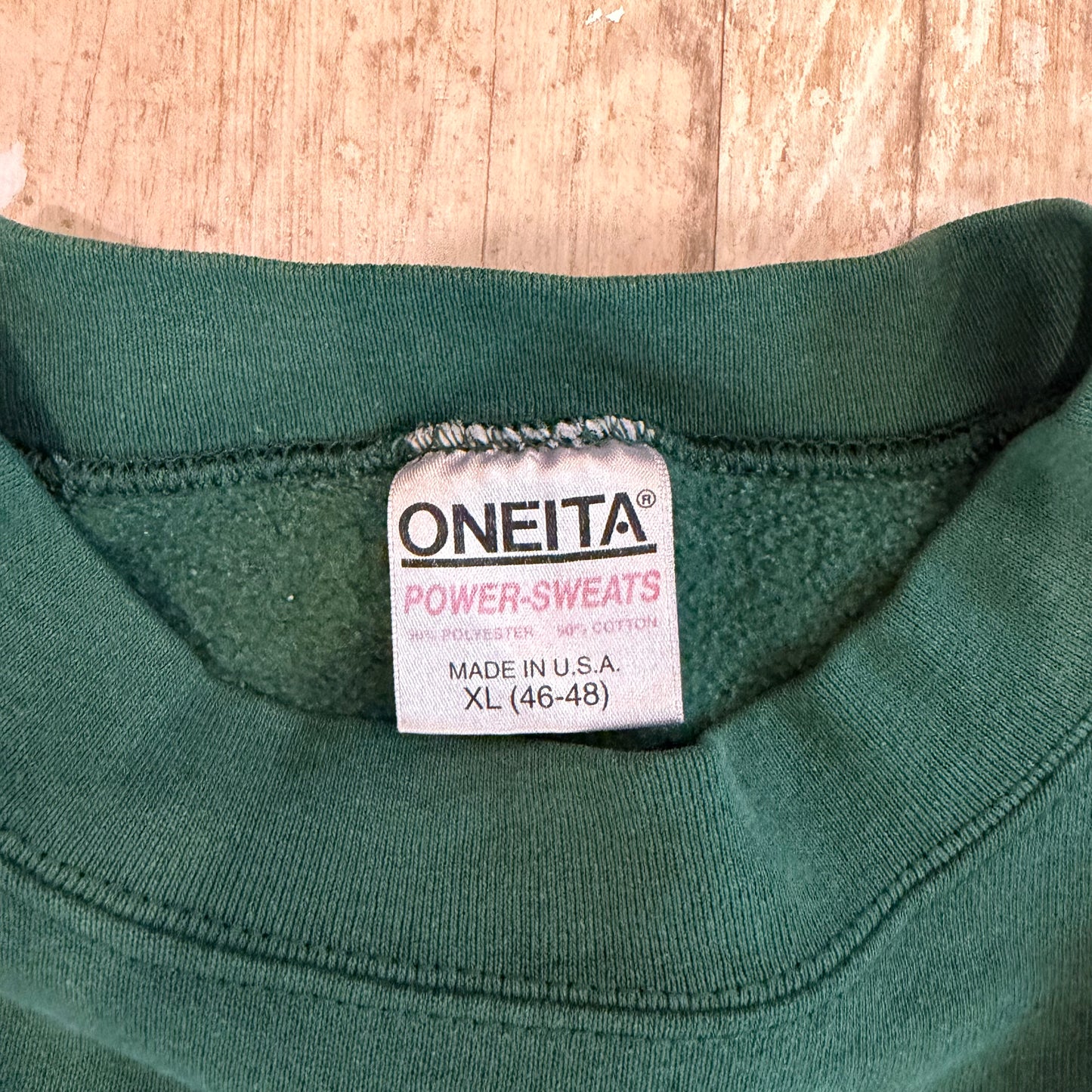 (L) Vintage 90s Looney Tunes "Sylvester" Crewneck