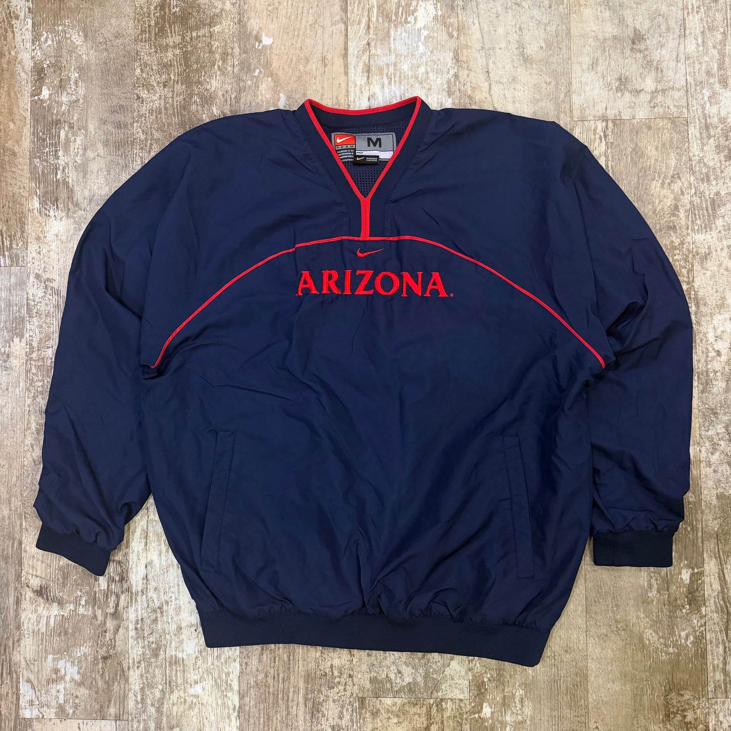 (M) Vintage 2000s Nike Arizona Wildcats Center Swoosh Pullover Windbreaker