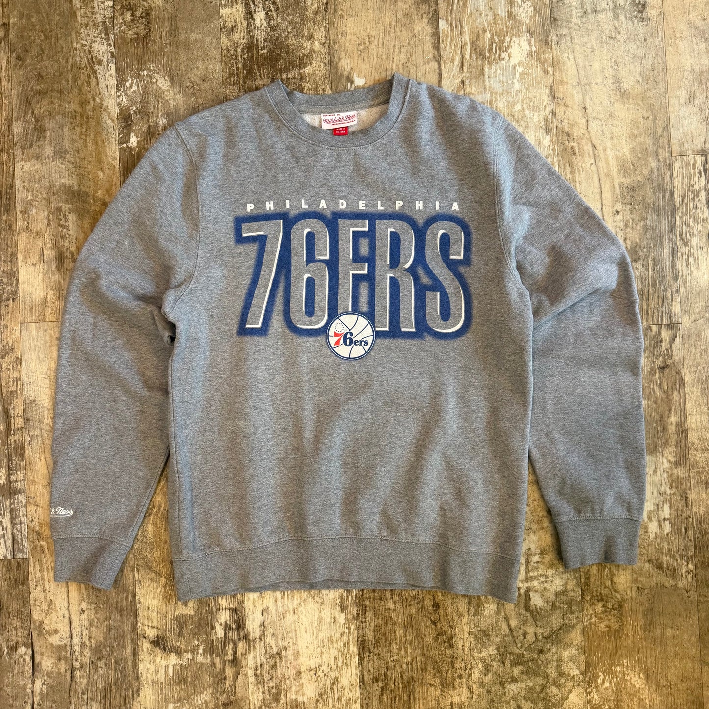(S/M) Mitchell & Ness Philadelphia 76ers Crewneck