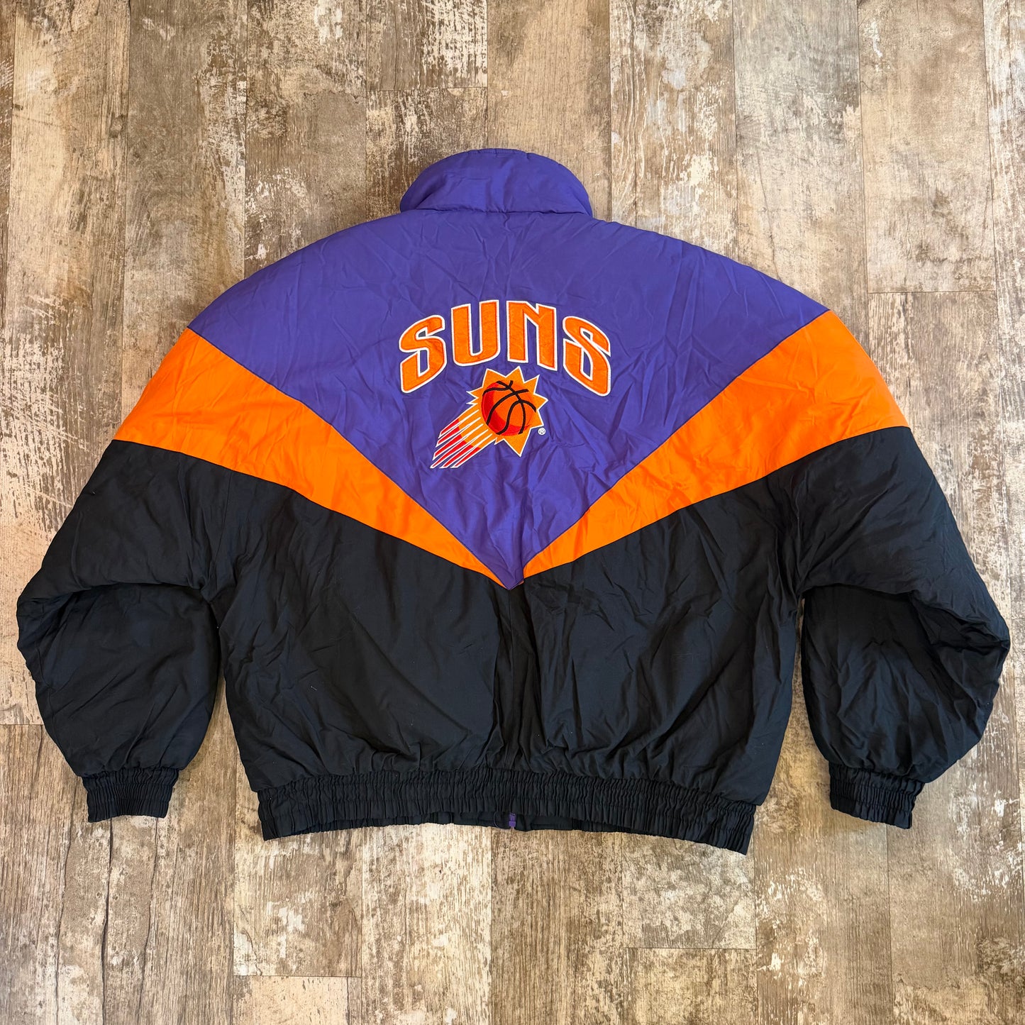 (L/XL) Vintage 1990s Phoenix Suns Locker Line NBA Puffer Jacket