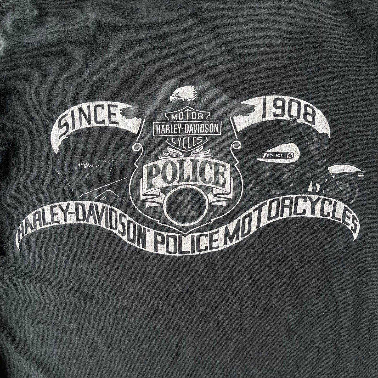 (M) 00s Harley Davidson Police Motorcycles Tee