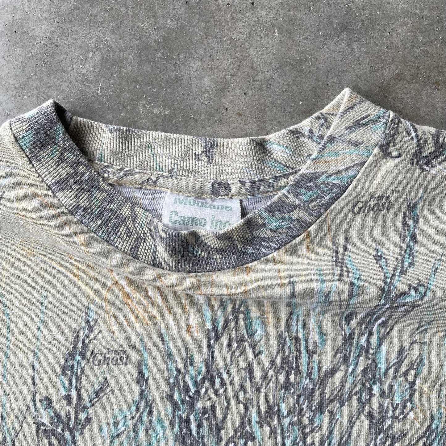 (S) Vintage Prairie Ghost Camo Pocket Tee