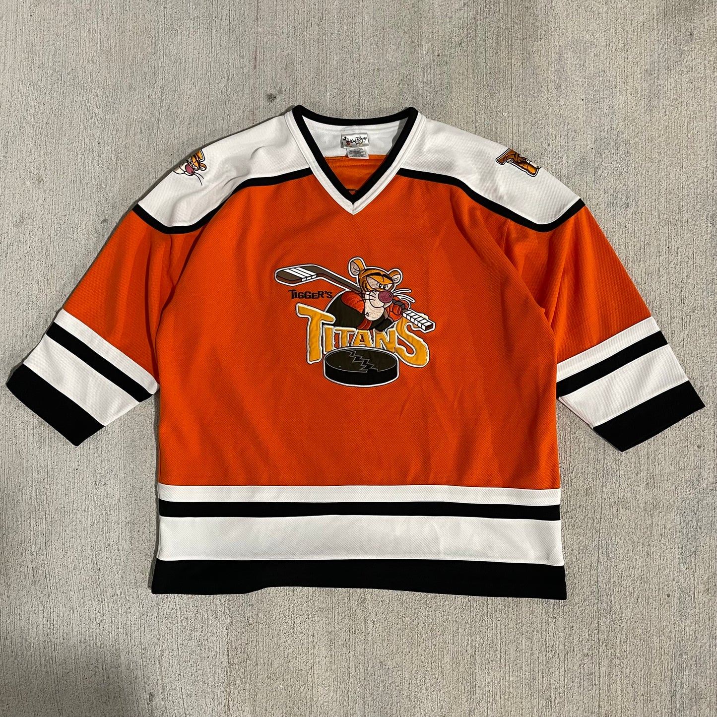 (XL) 00s Disney Tigger Hockey Jersey