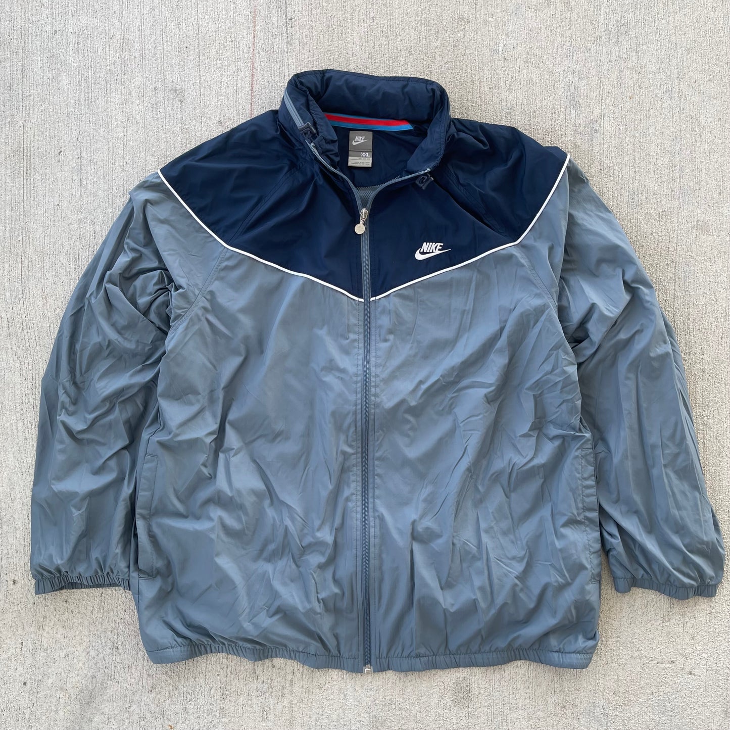 (XL) 00s Nike Windbreaker w/ Packable Hoodie