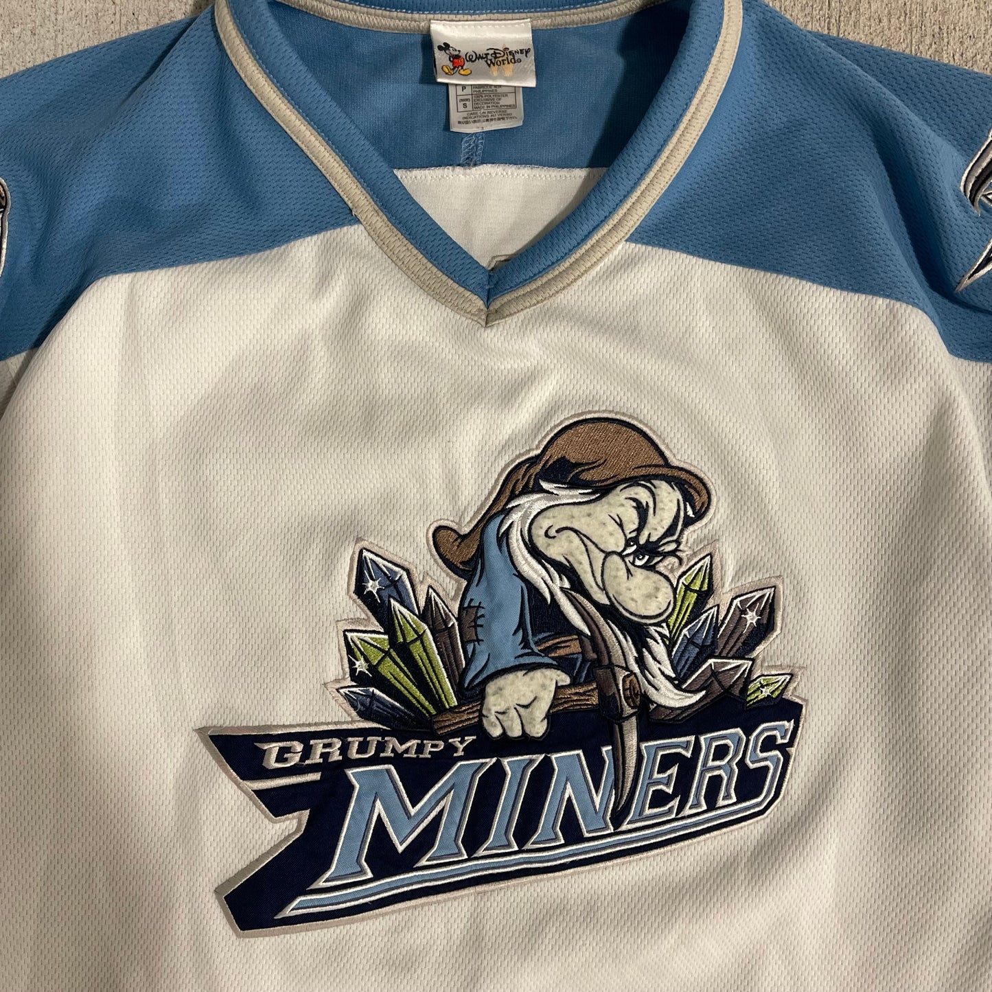 (S/M) Vintage Disney 'Grumpy Miners' Hockey Jersey