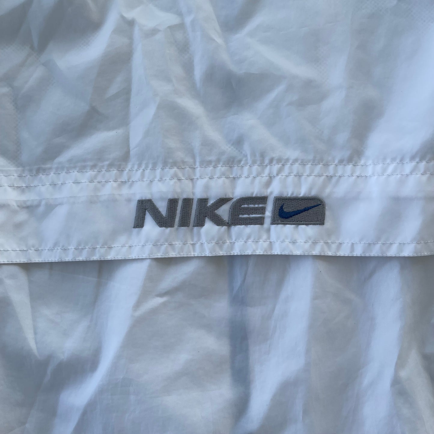 (L/XL) 00s Nike White Windbreaker