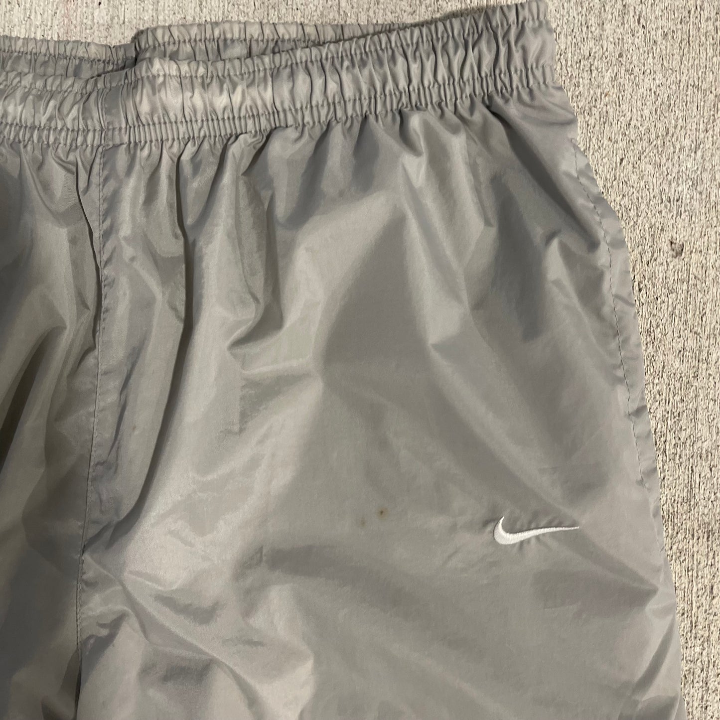 (L) 00s Vintage Nike Gray Track Pants