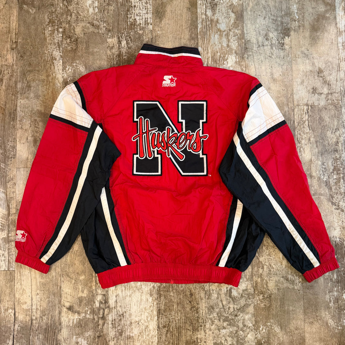 (L) Vintage 90s Starter Nebraska Huskers Red Windbreaker Jacket