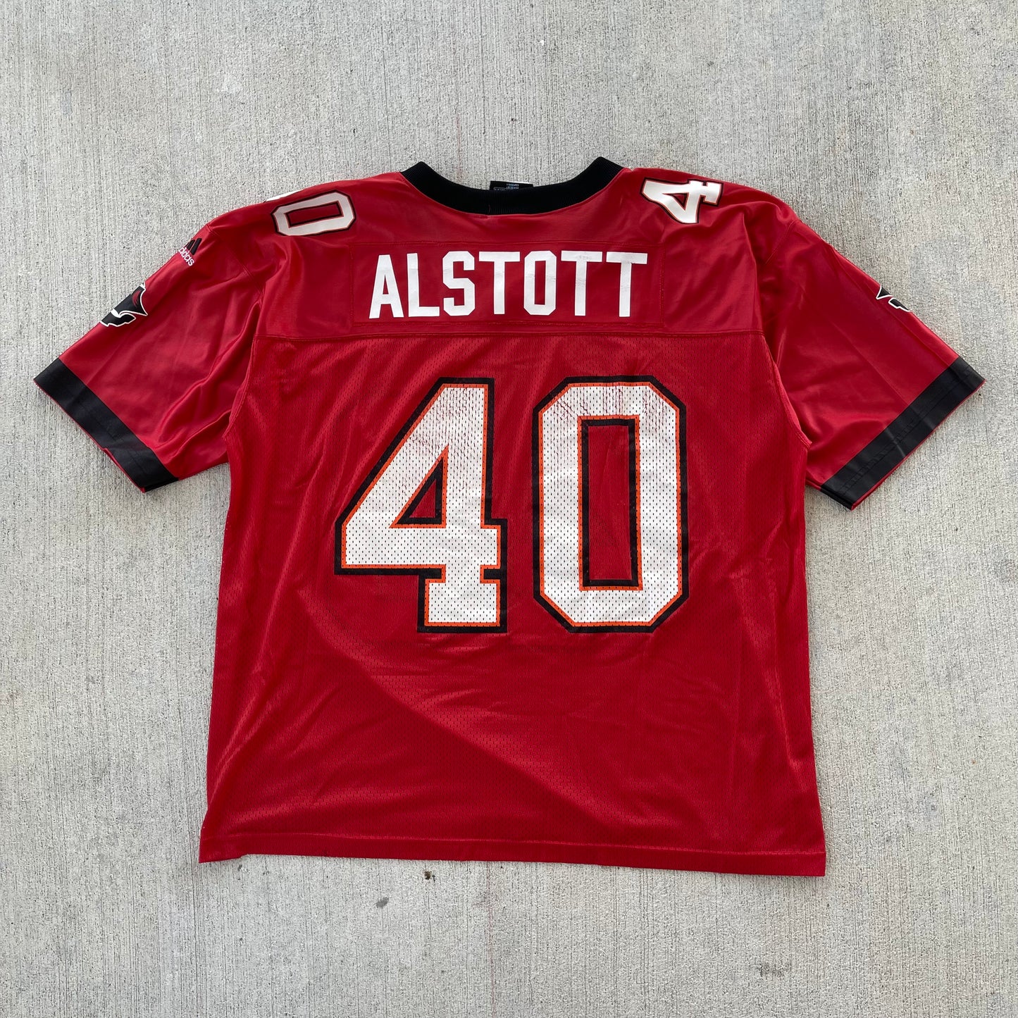 (XL) 90s Tampa Bay Buccaneers 'Mike Alstott' Football Jersey