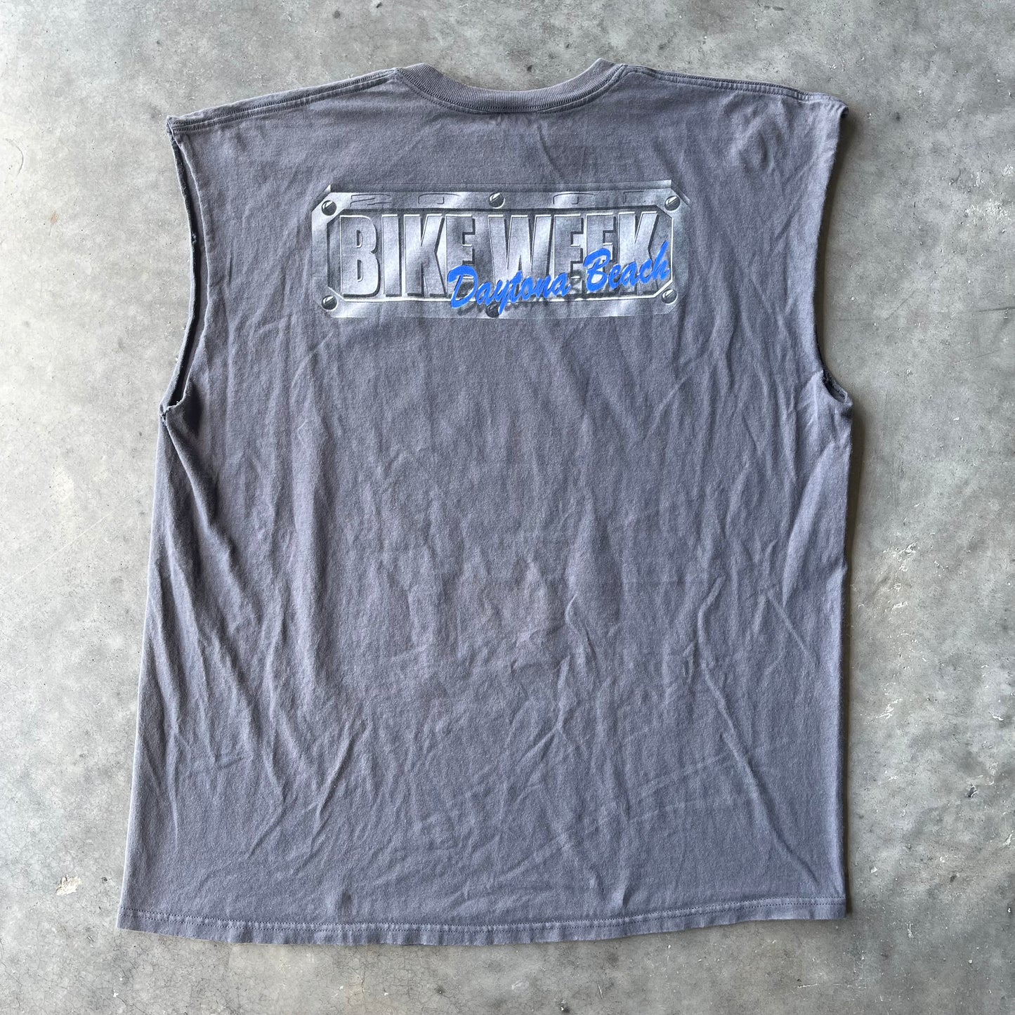 (2XL) ‘01 Bike Week “Bite Me” Hog Graphic Tank Tee