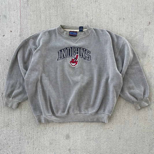 (L/XL) 90s Cleveland Indians Cropped Fit Crewneck