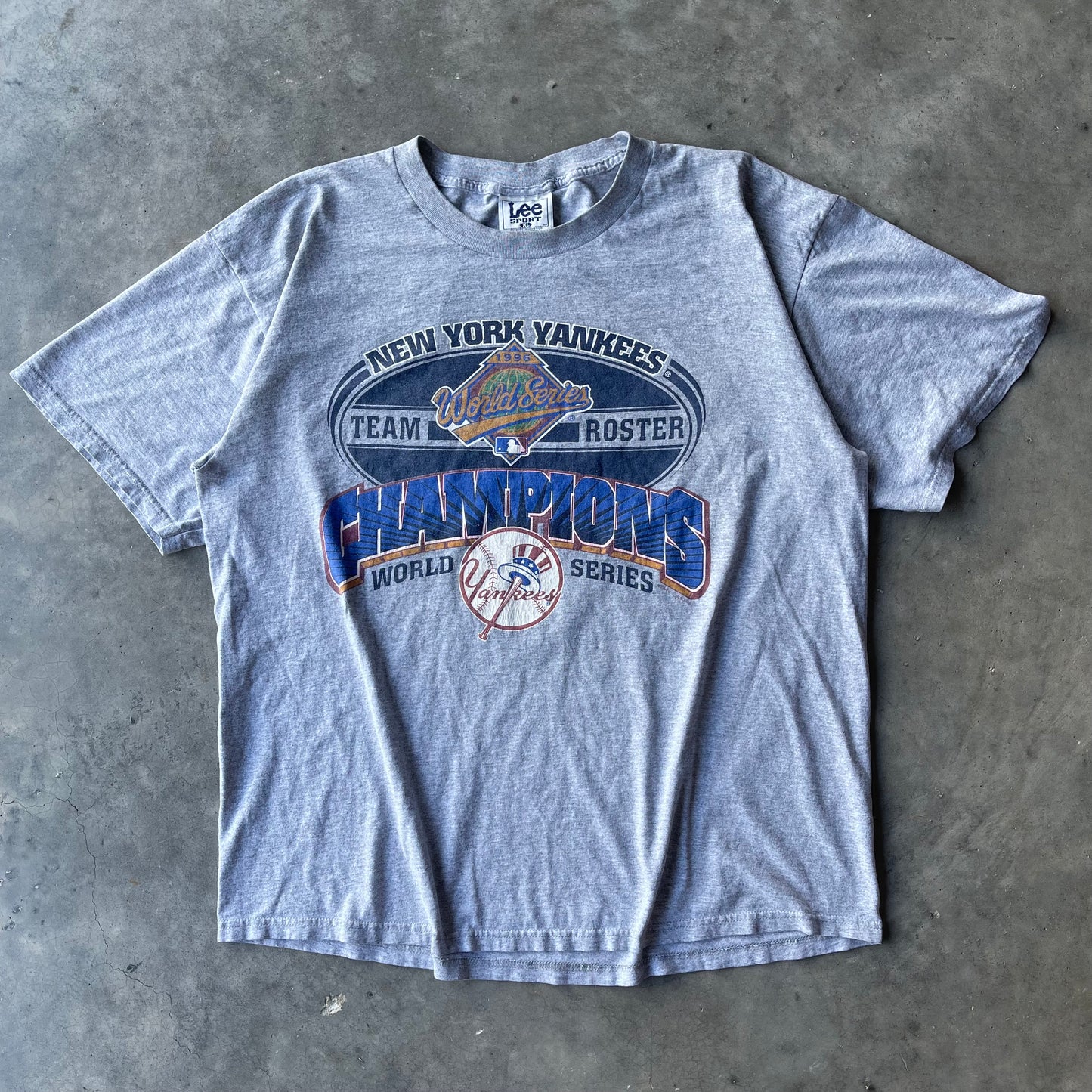 (XL) '96 New York Yankees Team Roster World Series Champions Tee
