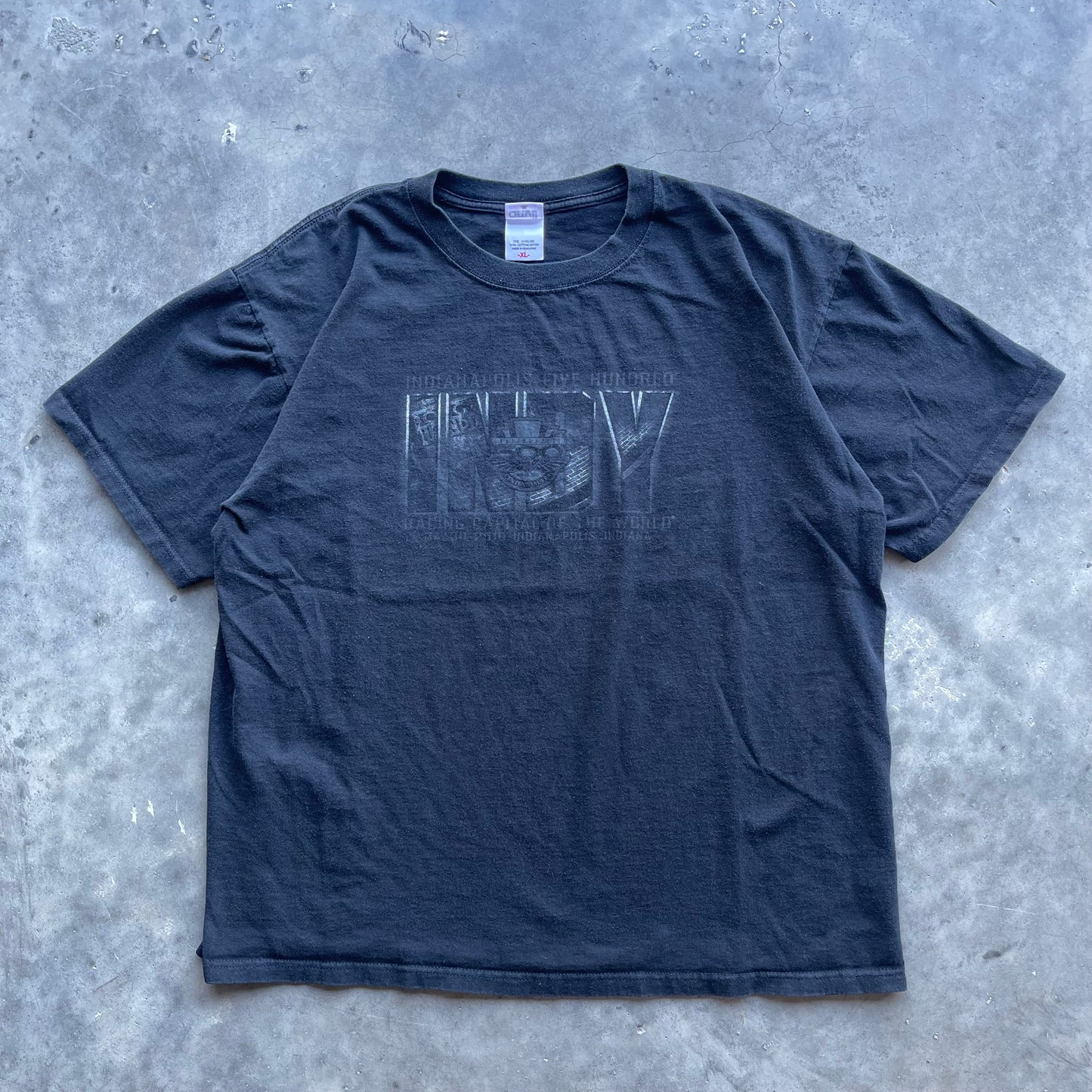 (L) Vintage Indy 500 Tee
