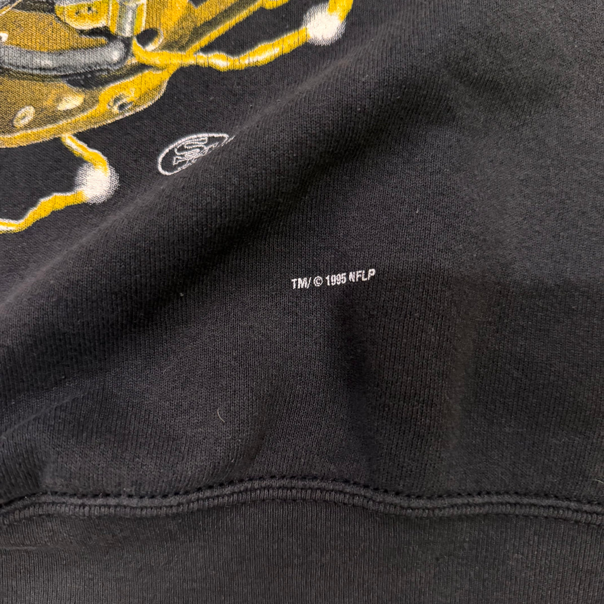 (S/M) Vintage 1995 San Francisco 49ers Lightning Helmet Crewneck