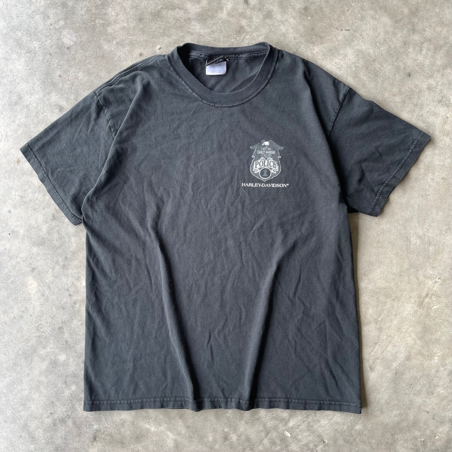 (M) 00s Harley Davidson Police Motorcycles Tee
