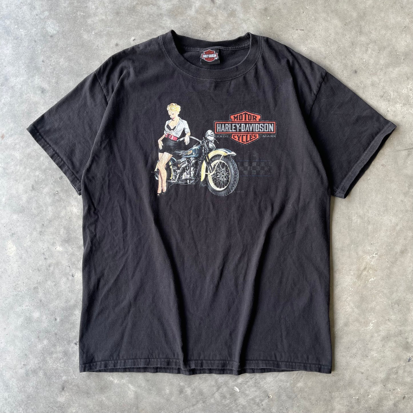 (L) Harley Davidson Girl/Dragon Motorcycle Tee