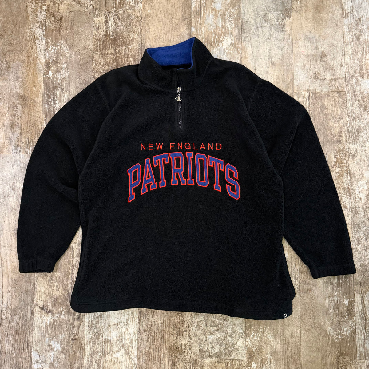 (L) Vintage 1990s New England Patriots