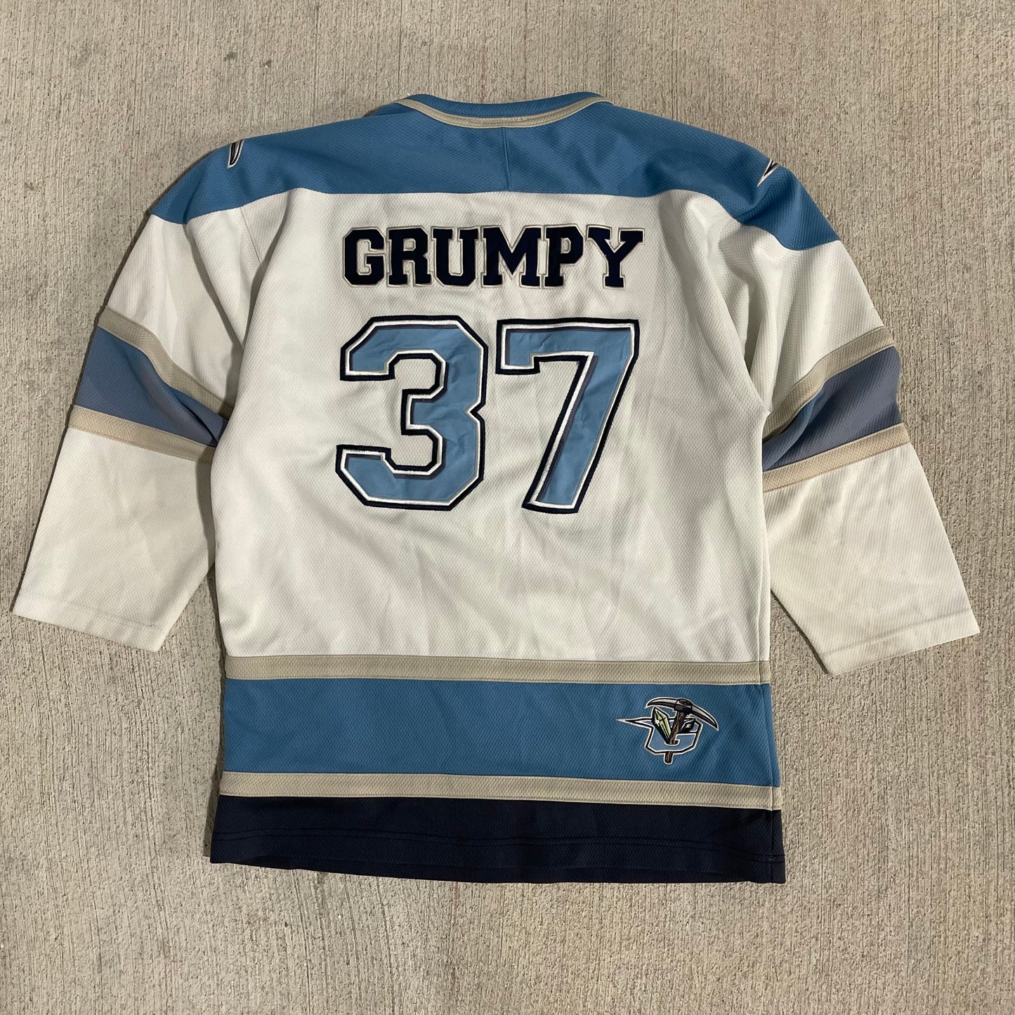 (S/M) Vintage Disney 'Grumpy Miners' Hockey Jersey