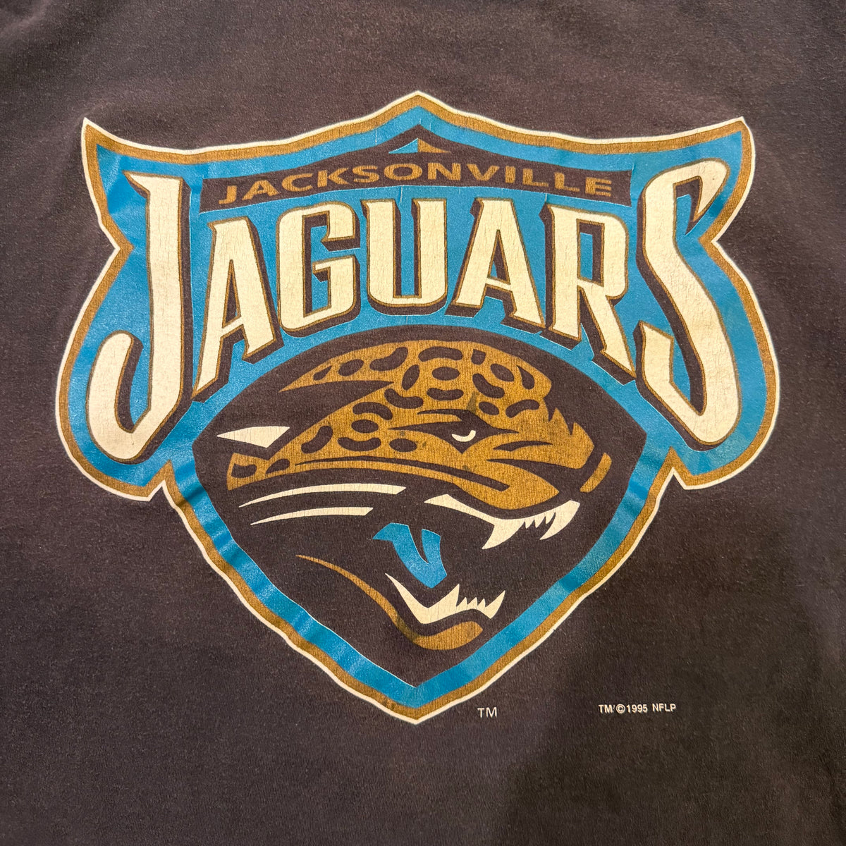 (2XL) Vintage 1995 Jacksonville Jaguars Graphic Shirt