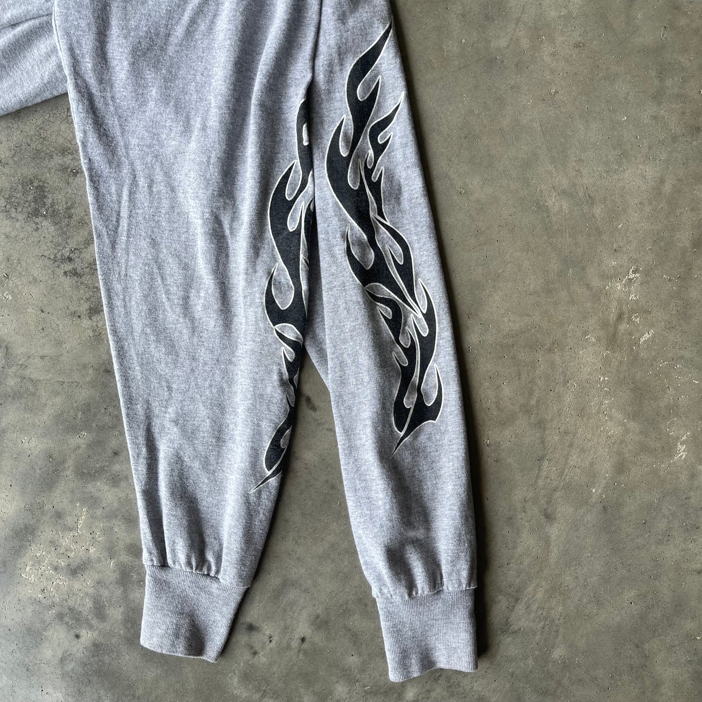 (L) Y2K Chinese Dragon Flames Long Sleeve Tee