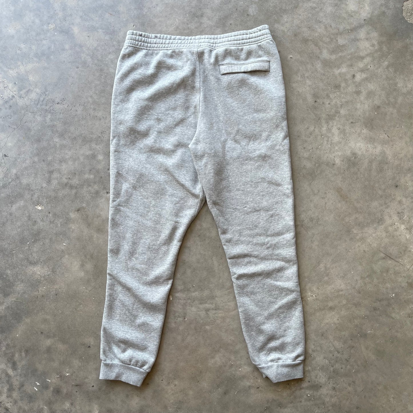 (M) Nike Grey Jogger Sweatpants